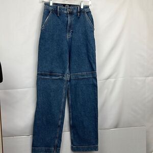 Hollister Ultra High-rise Dad jeans size  1R(25/31) EUC